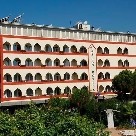Aslan & Hotel 4*
